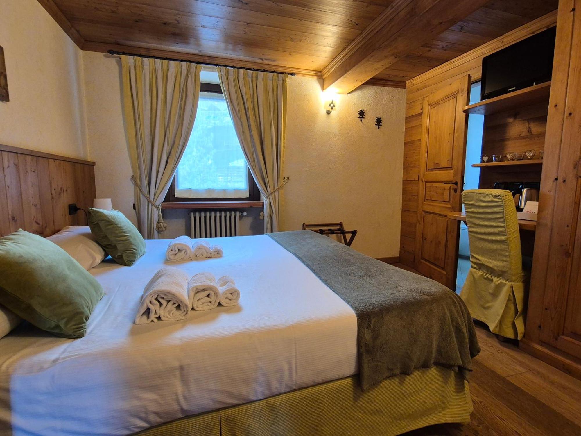 Hotel Dente Del Gigante 3*