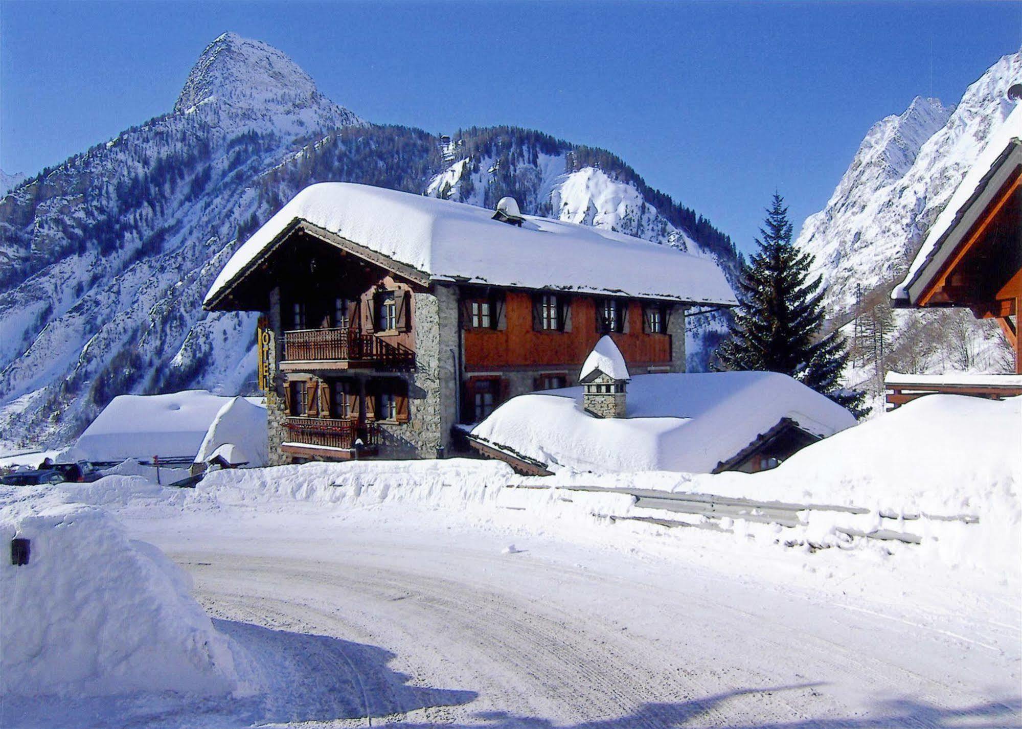 Dente Del Gigante Courmayeur